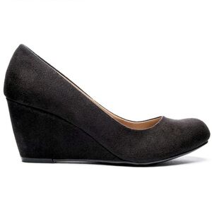 CL by Laundry Black Suede Wedge Pumps, Size 7.5 (NIB)